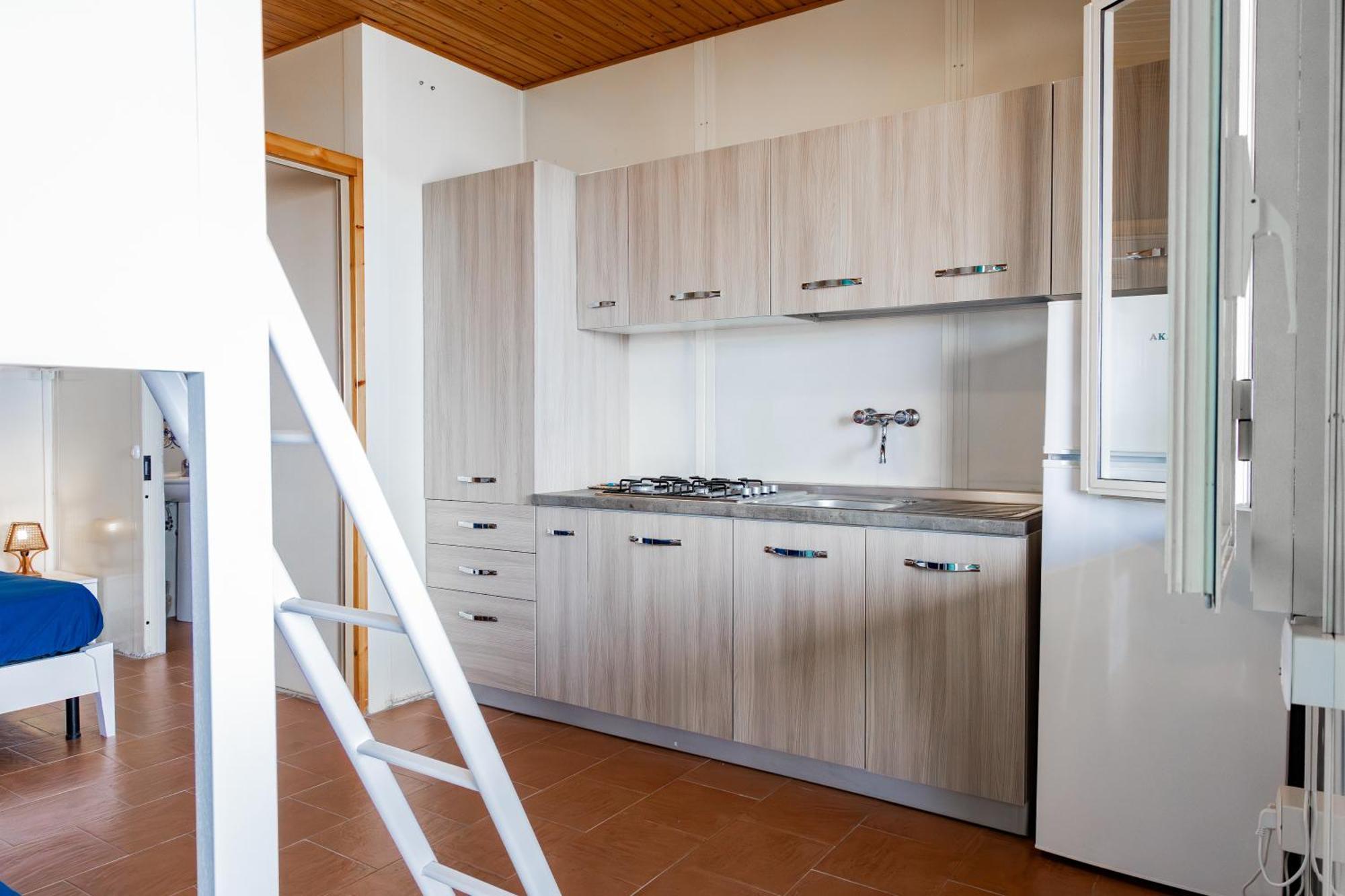 Riva Smeralda Camping Lodge Milazzo Bagian luar foto