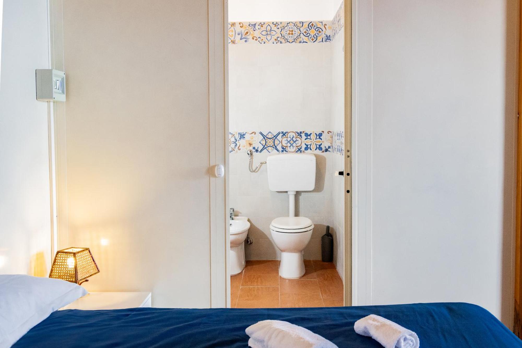 Riva Smeralda Camping Lodge Milazzo Bagian luar foto