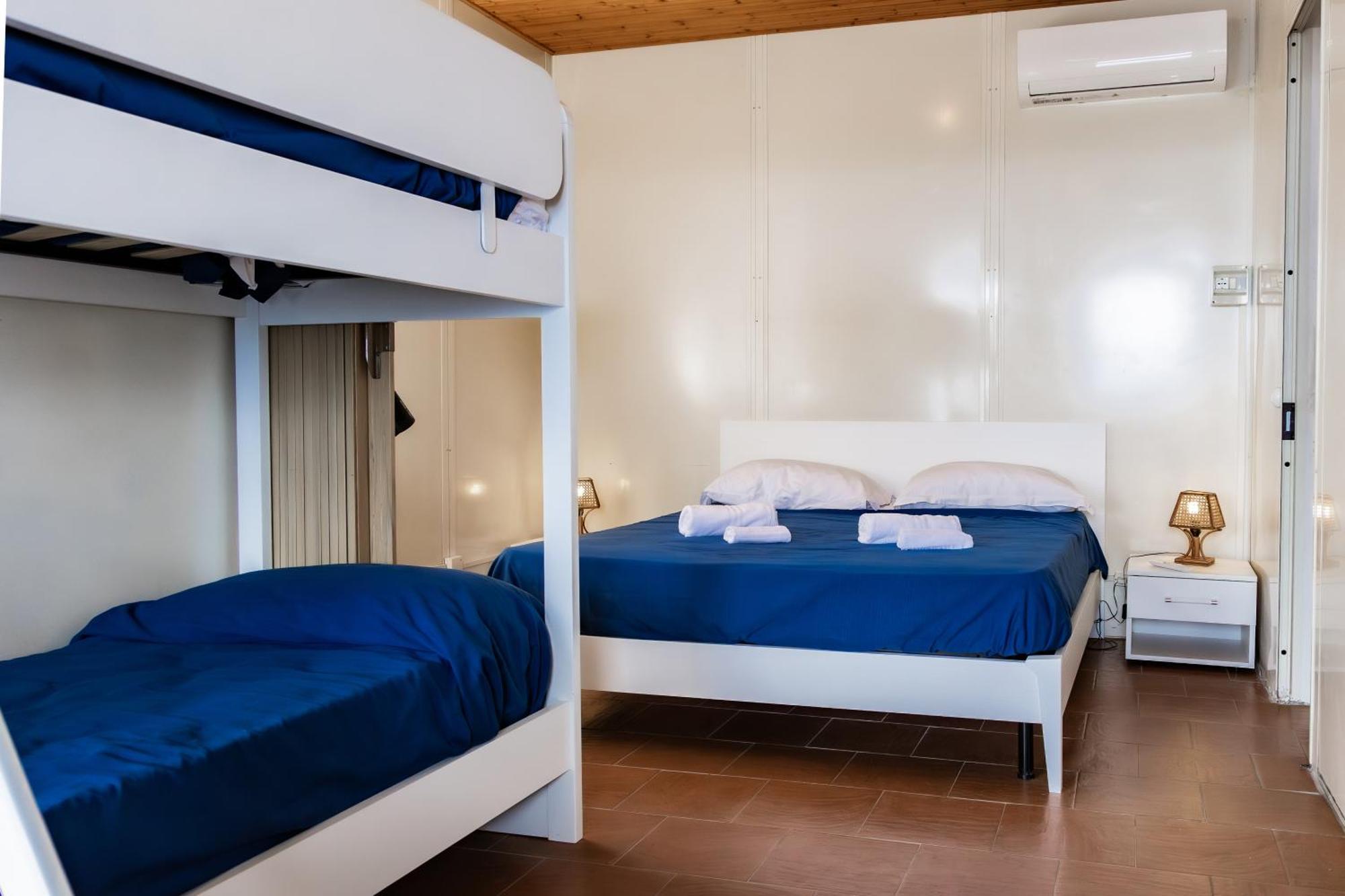 Riva Smeralda Camping Lodge Milazzo Bagian luar foto